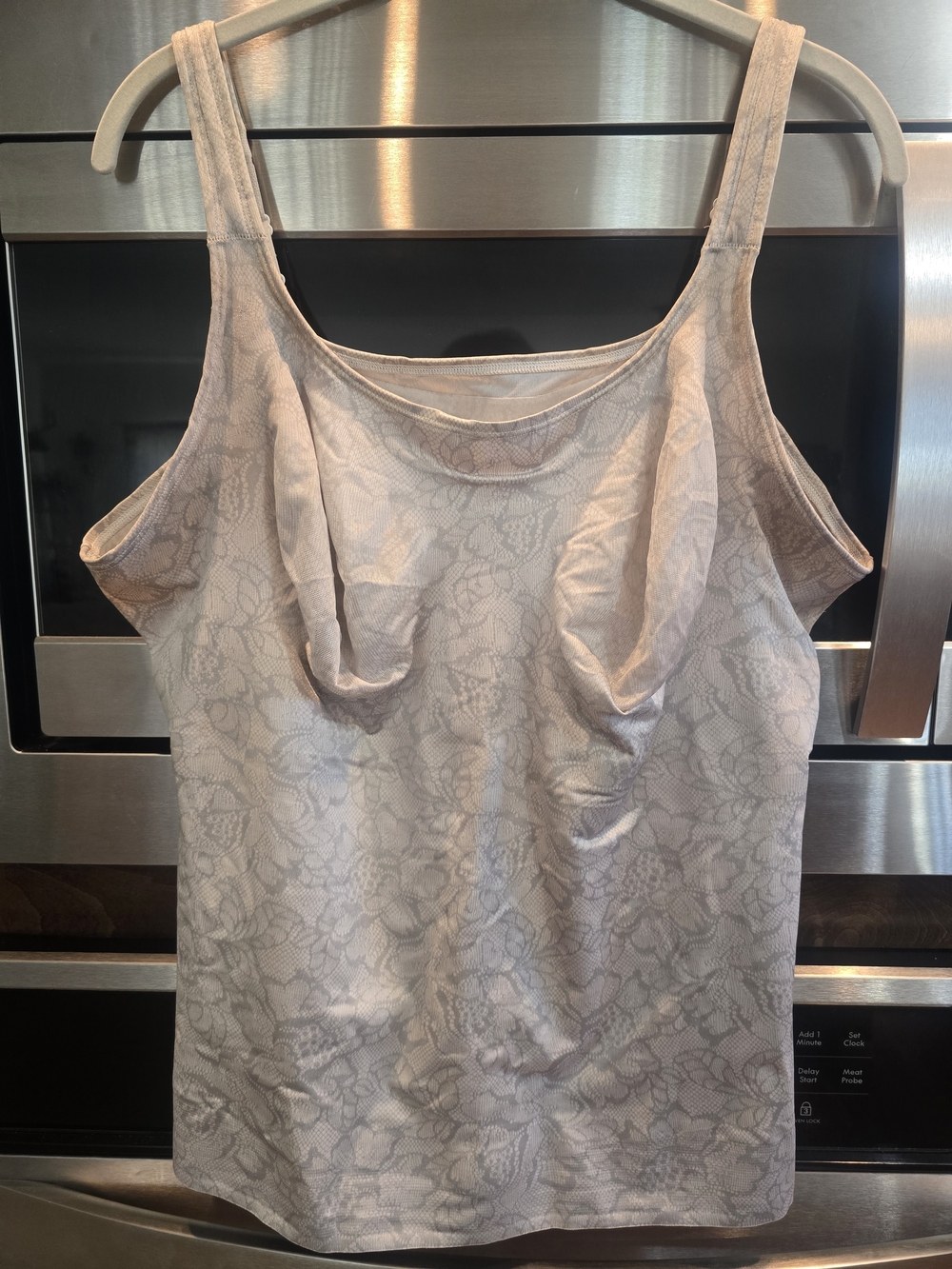 Ruby Ribbon Lace-Patterned Satin Tank Top in White Size 46